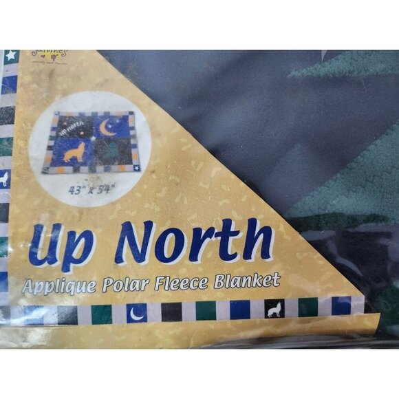 Toast and Jammies Up North Applique Polar Fleece Blanket Blue Stars Moon 43"X54" - Picture 2 of 4